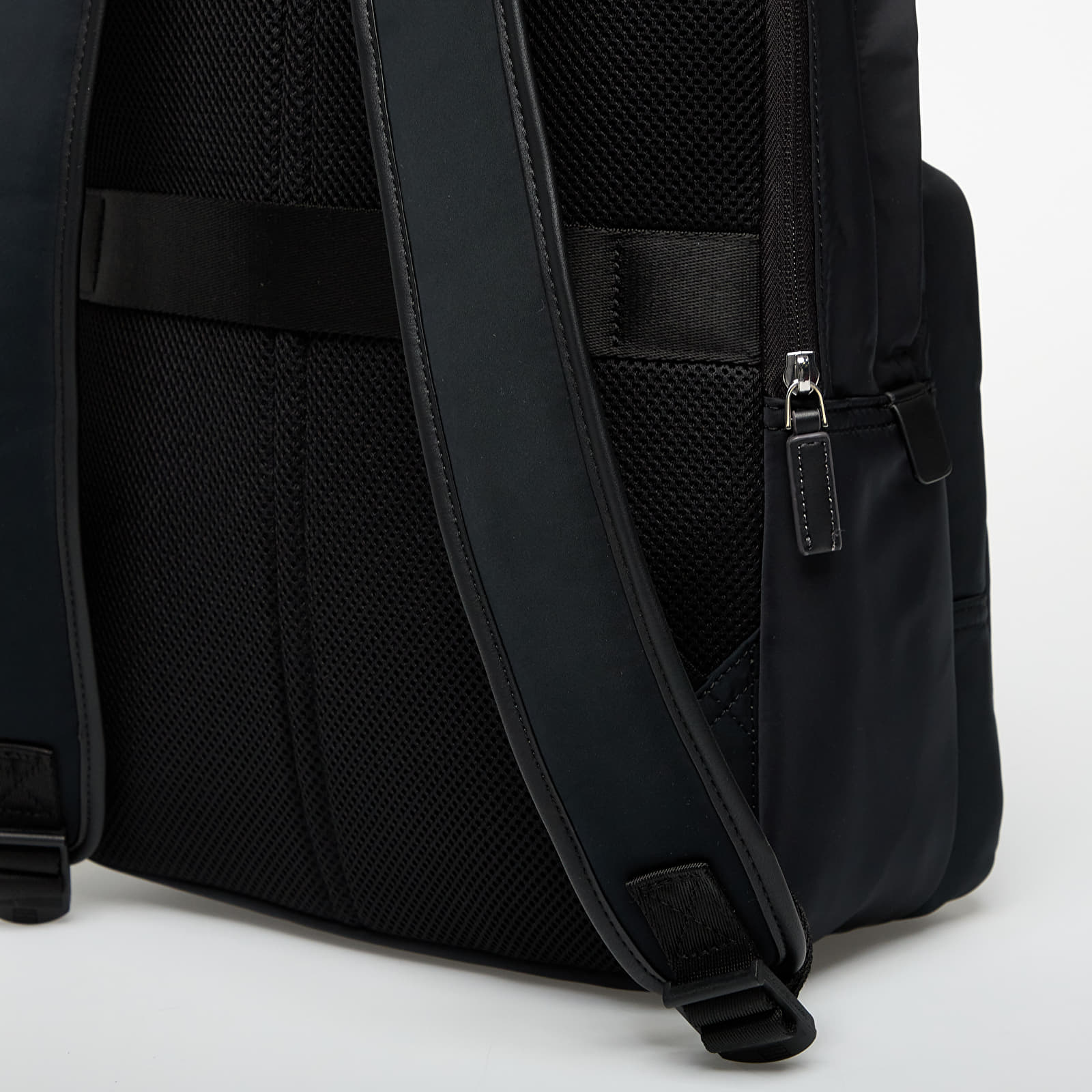 Muški ruksaci Tommy Hilfiger Th Nylon Daily Backpack Black