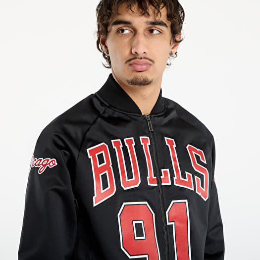 Jackets Mitchell & Ness NBA Maxxed Out Satin Jacket Bulls Dennis