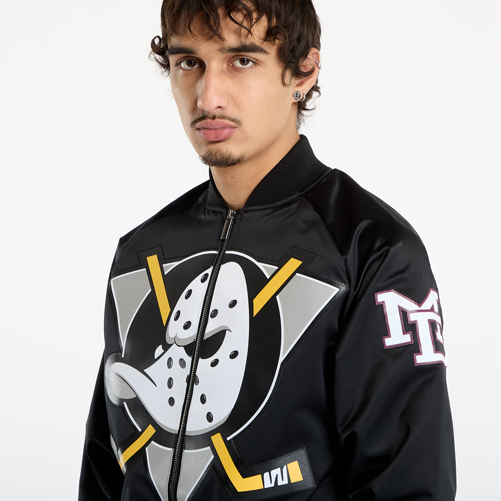 Jakne Mitchell & Ness NHL Maxxed Out Satin Jacket Ducks 1992 Teemu Selanne Black