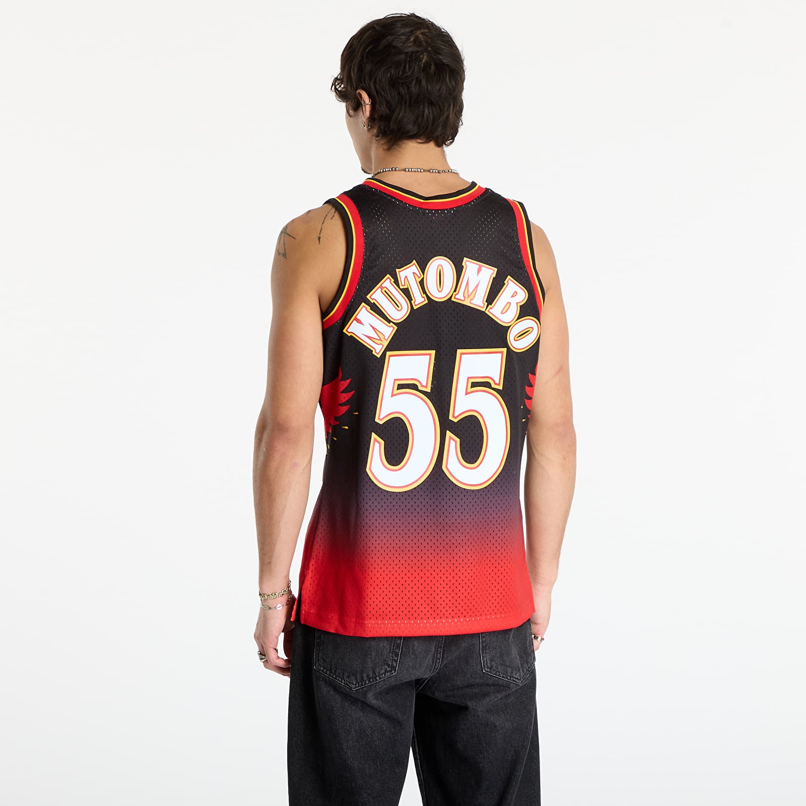 Brezrokavniki Mitchell & Ness NBA Swingman Road Jersey Hawks 1996 Dikembe Mutombo Scarlet