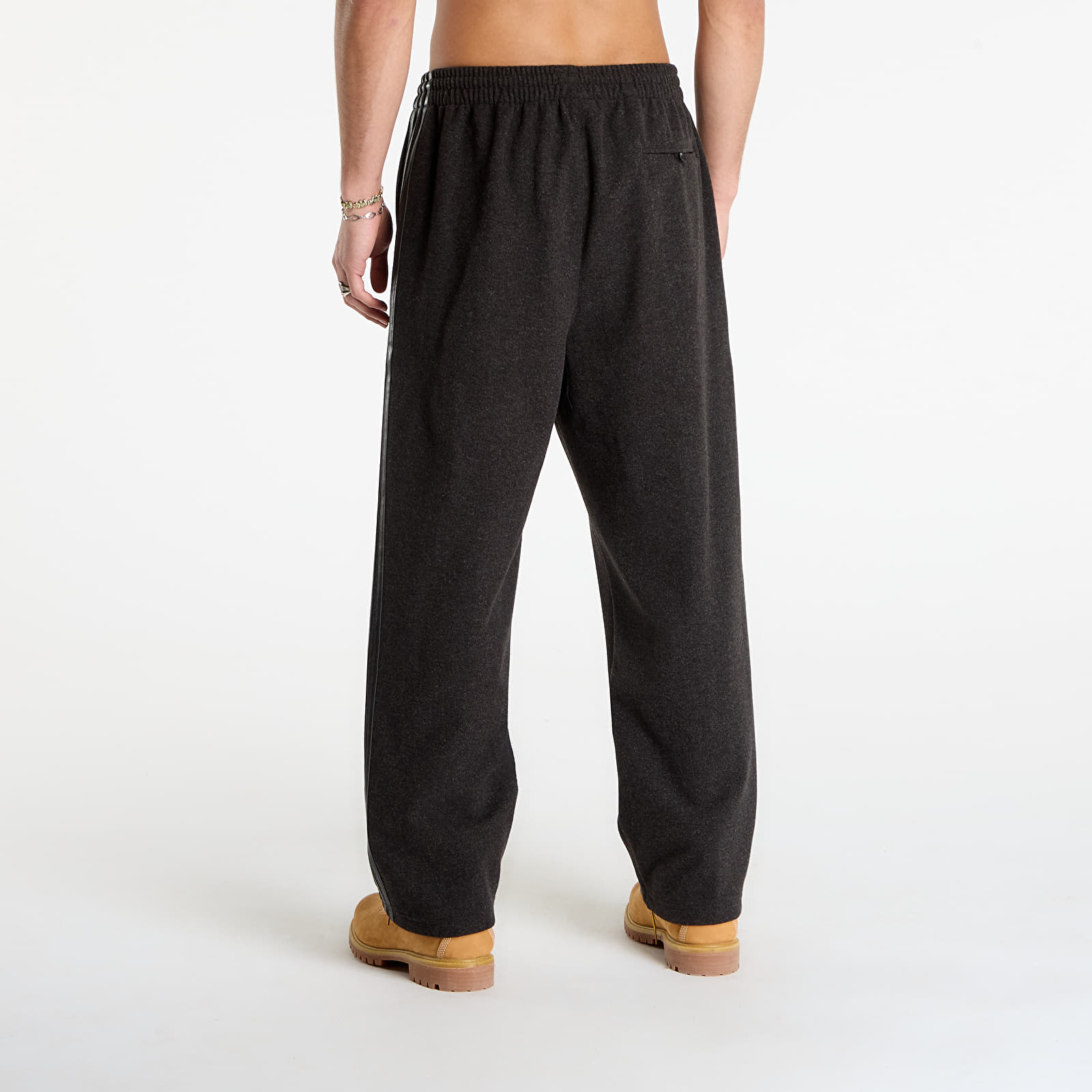 Hosen für Männer adidas Premium Track Pant Black