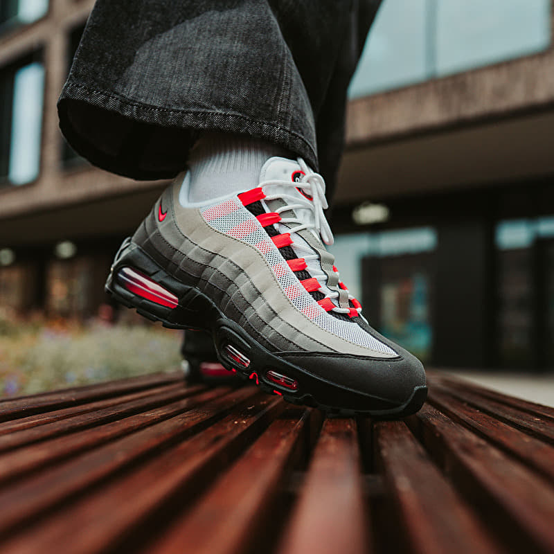 Nike Air Max 95 Big Bubble Black/ Solar Red-Medium Ash-Dk Pewter