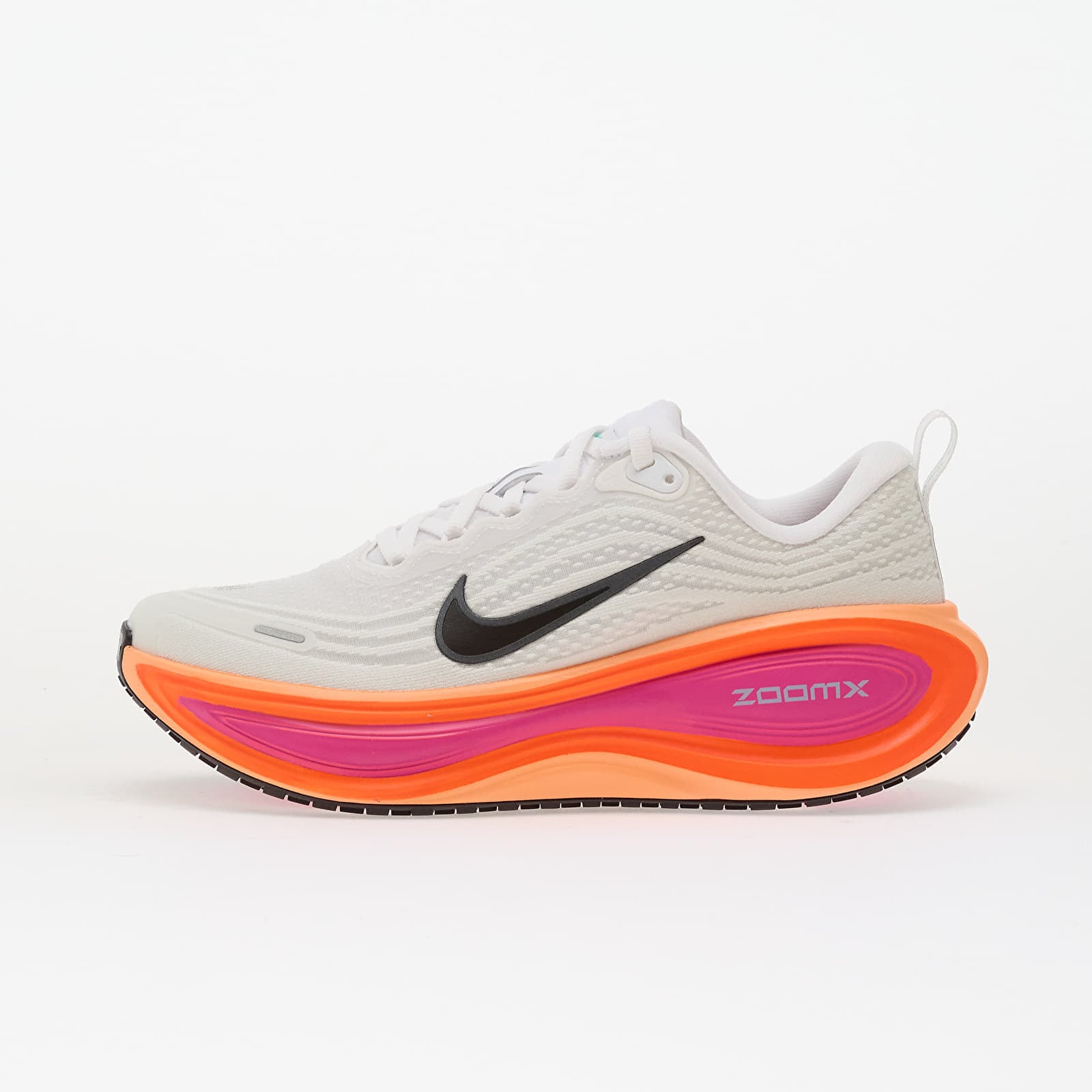 Levně Tenisky Nike Vomero Plus White/ Black-Fire Pink-Hyper Crimson