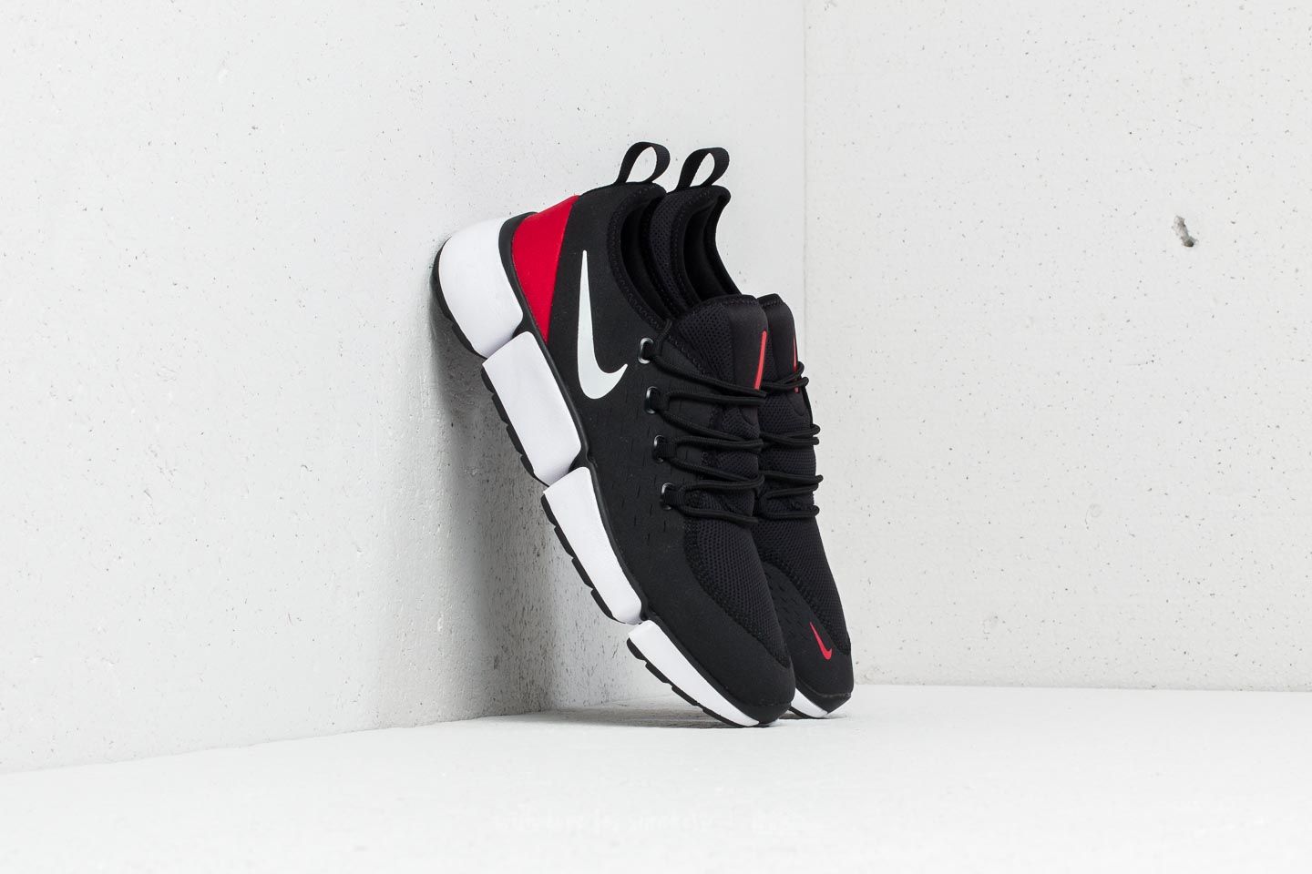 Nike pocket outlet fly preto