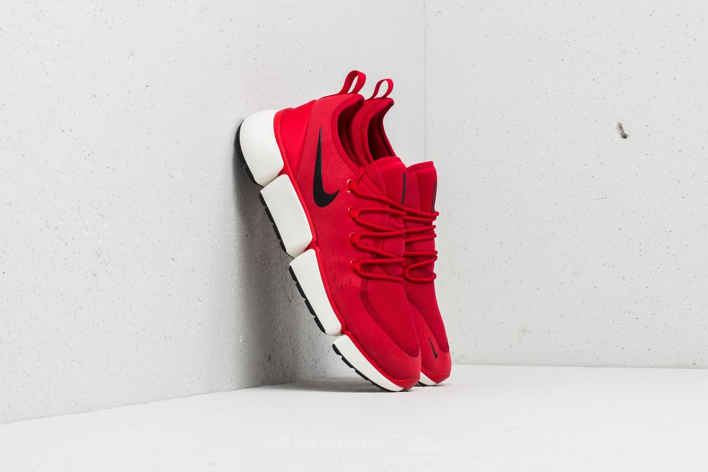 Nike sportswear pocket fly shop