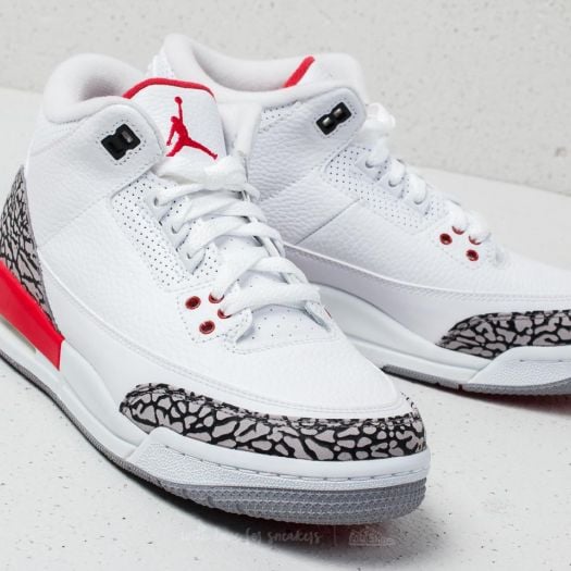 Jordan retro top 3 bg