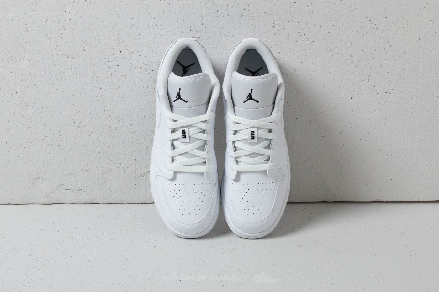 Încălțăminte și sneakerși pentru femei Air Jordan 1 Low (GS) White/ Black-White