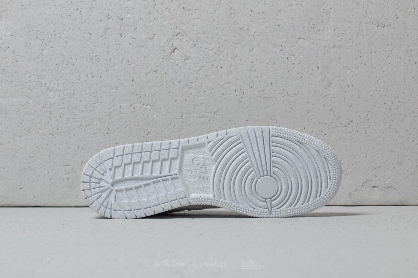 Încălțăminte și sneakerși pentru femei Air Jordan 1 Low (GS) White/ Black-White