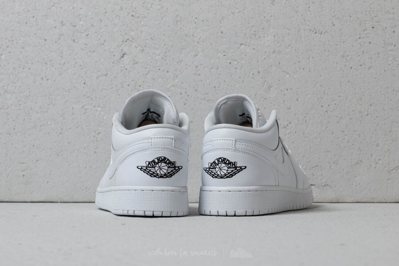 Încălțăminte și sneakerși pentru femei Air Jordan 1 Low (GS) White/ Black-White