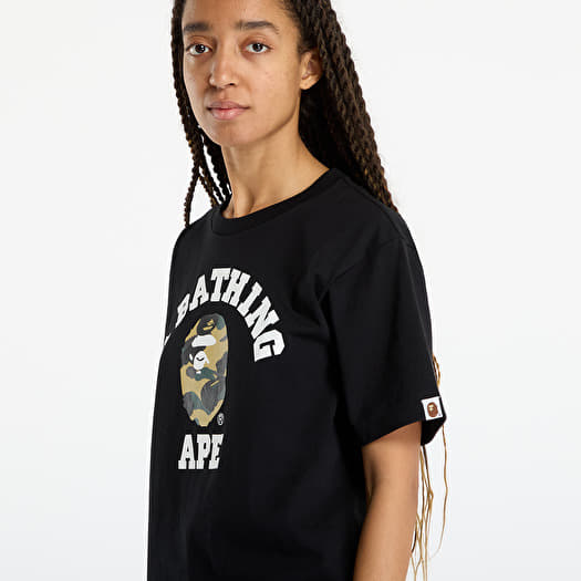 美品　A BATHING APE 1ST CAMO COLLEGE TEE A BATHING APE 1St Camo College Tee UNISEX Black/ Ye | Footshop