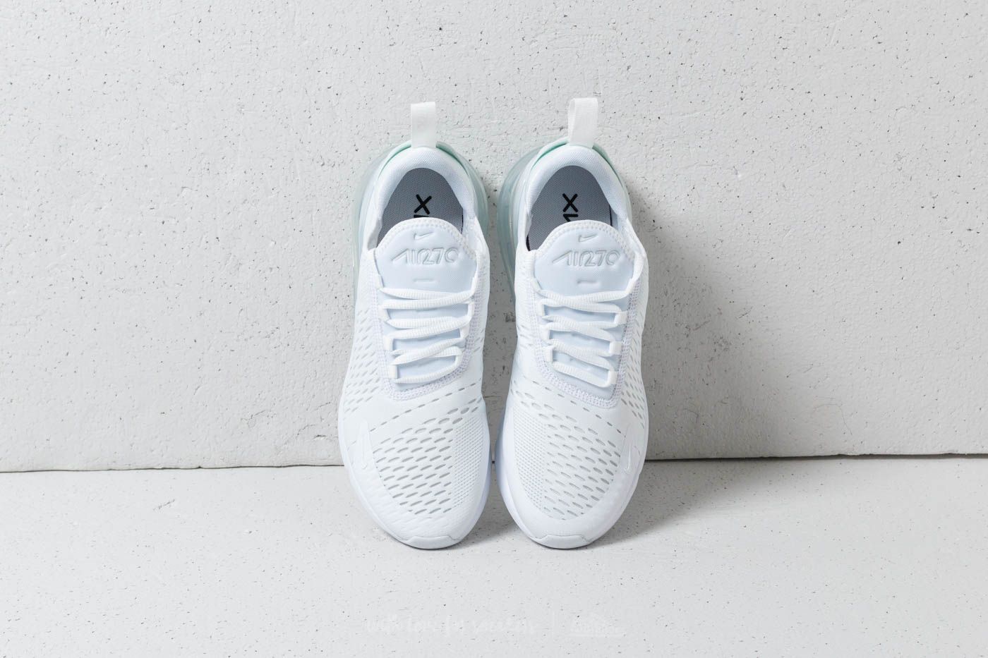 All white 270 nike hotsell