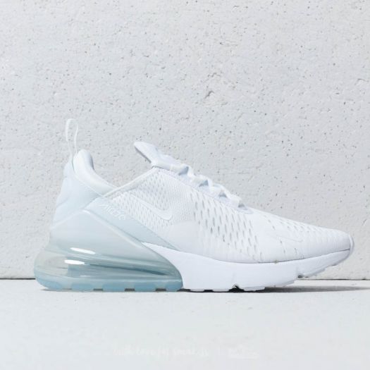 Nike hotsell 270 32