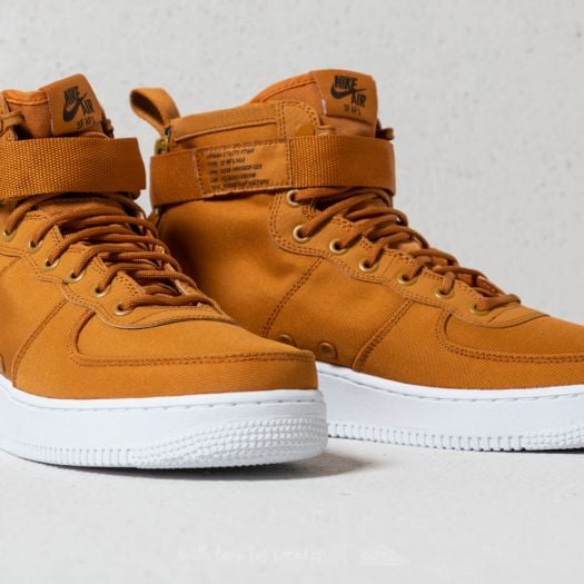 Men s shoes Nike SF Air Force 1 Mid Desert Ochre Sequoia White Footshop