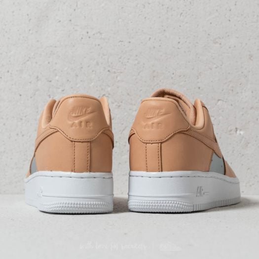 Nike Air Force 1 07 SE Premium Wmns Bio Beige Metallic Silver Footshop