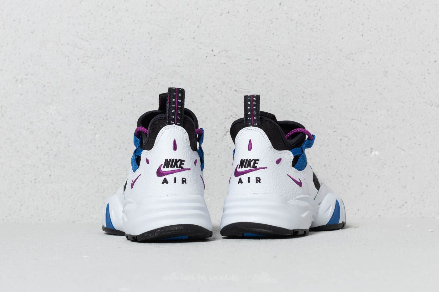 Men's shoes Nike Air Scream LWP White/ Bold Berry-Lyon Blue
