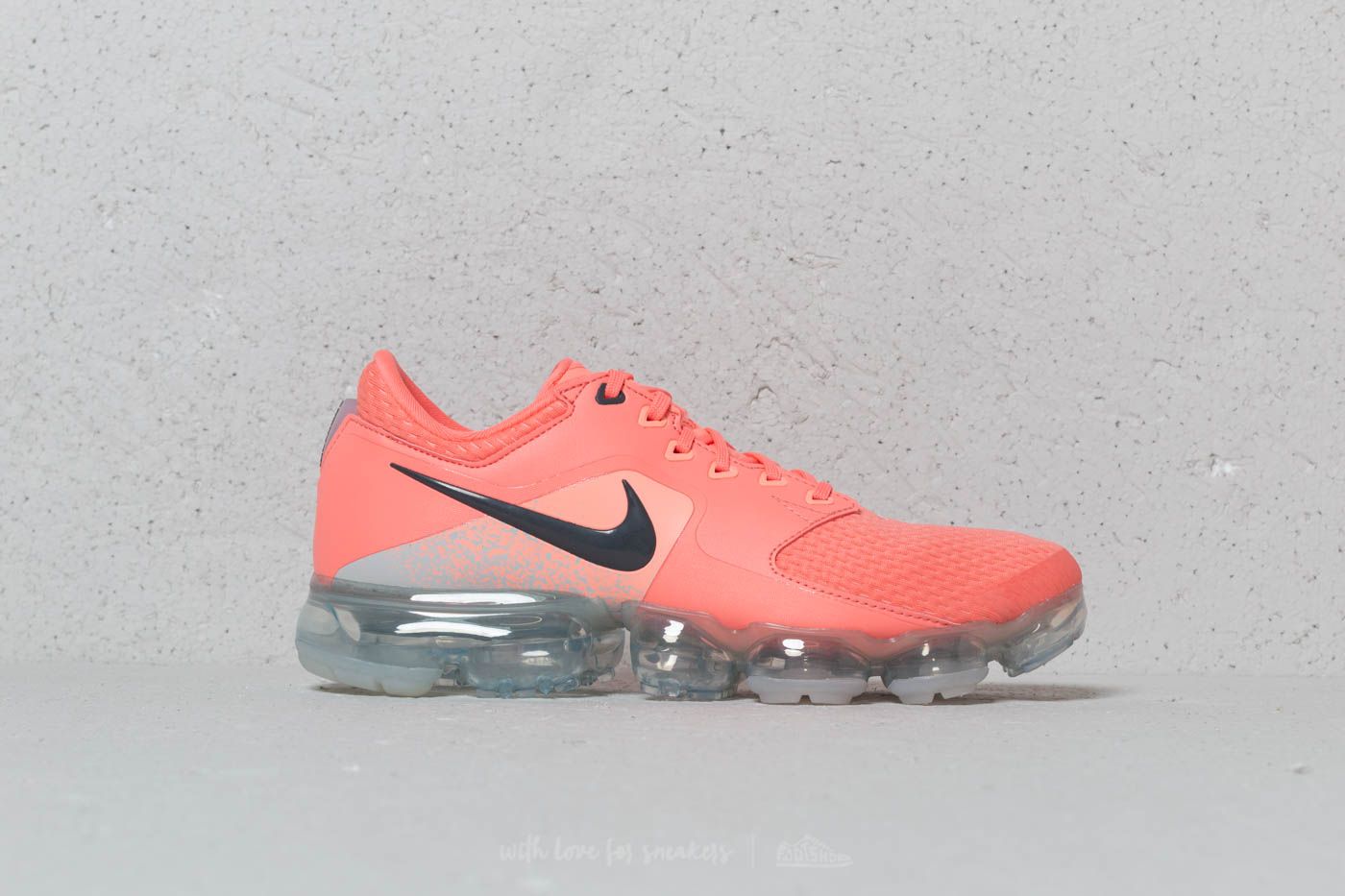 Dámské tenisky a boty Nike Air Vapormax Wmns Light Atomic/ Dark Grey