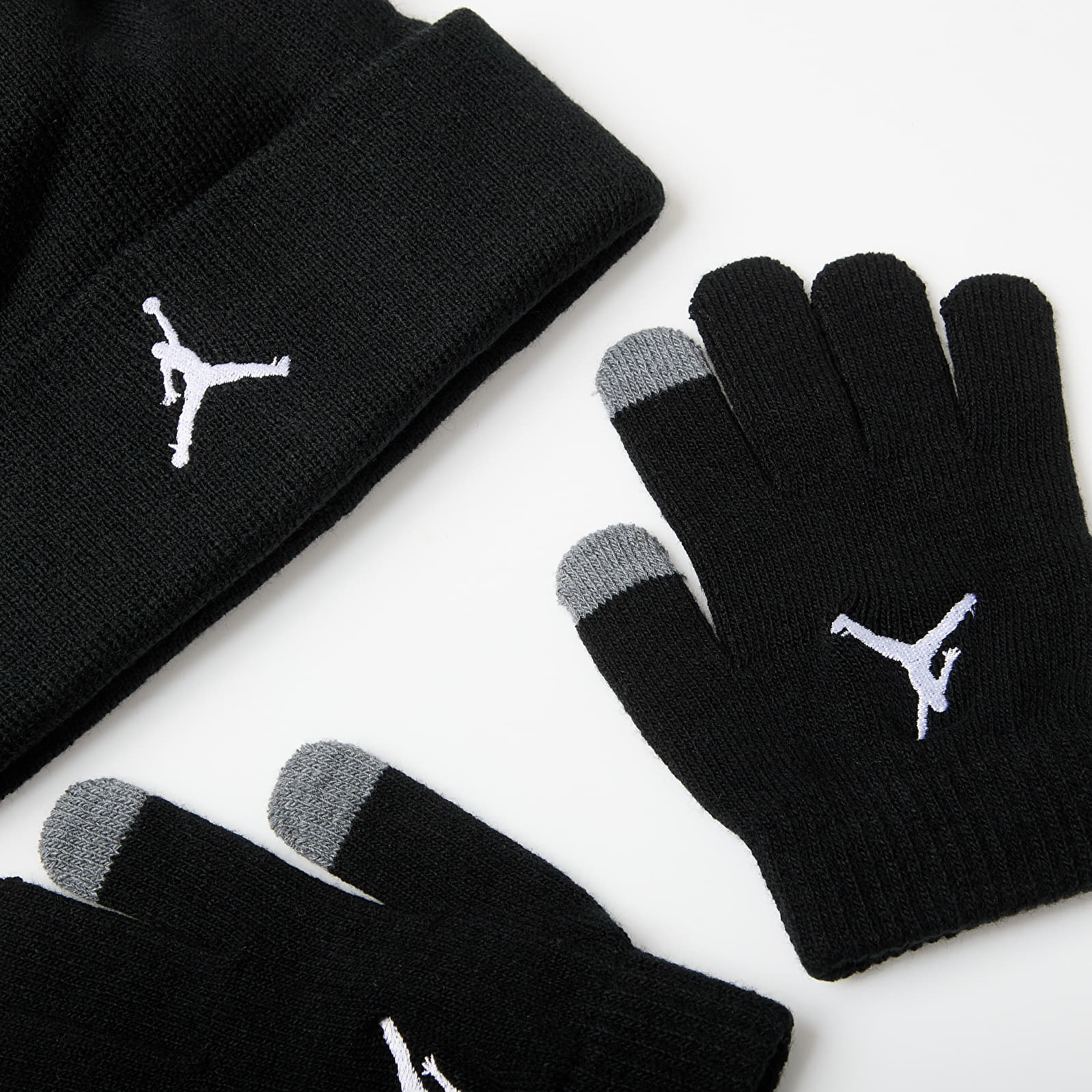 Детски анцузи Jordan Essentials Beanie Set Black