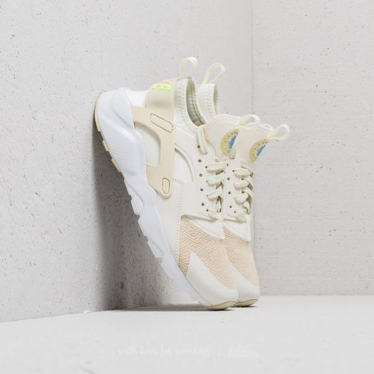 Nike air huarache run ultra gs summit white/ metallic gold clearance