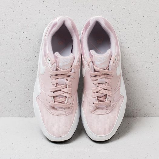 Nike Wmns Air Max 1