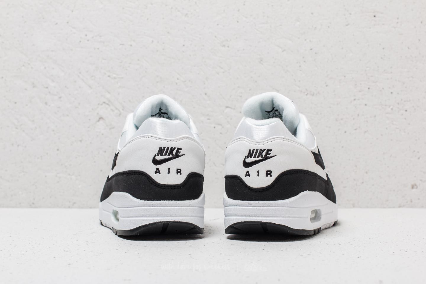 Scarpe donna Nike Wmns Air Max 1 White/ Black
