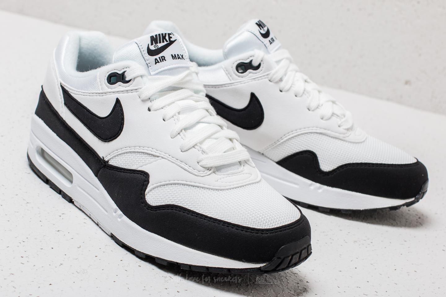 Scarpe donna Nike Wmns Air Max 1 White/ Black