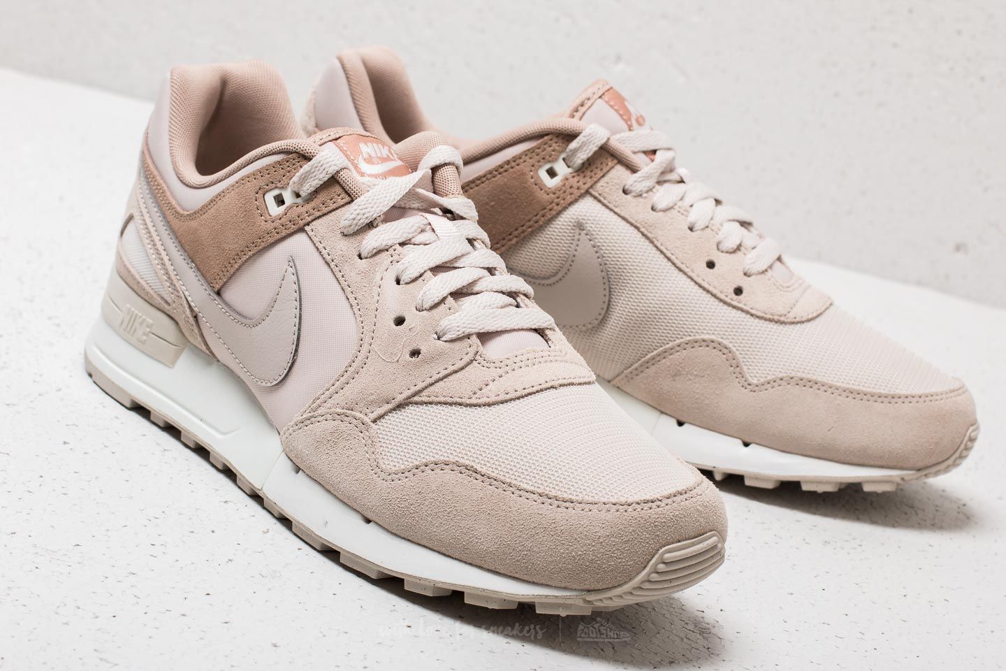 Nike air pegasus 89 desert sand sales