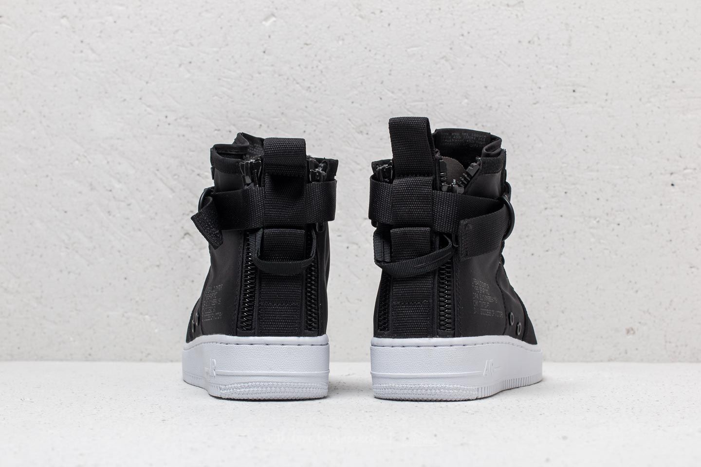 Nike special field air sales force 1 mid black