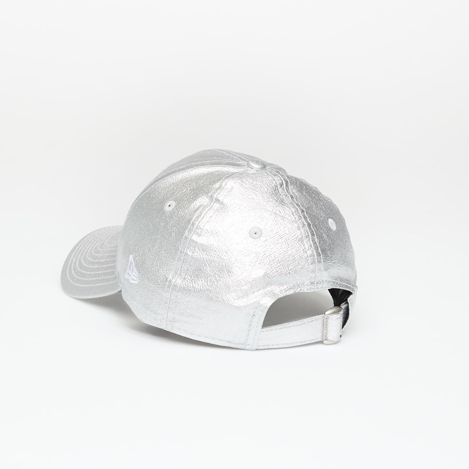 Caps New Era New York Yankees Womens MLB 9FORTY Adjustable Cap Metallic Silver