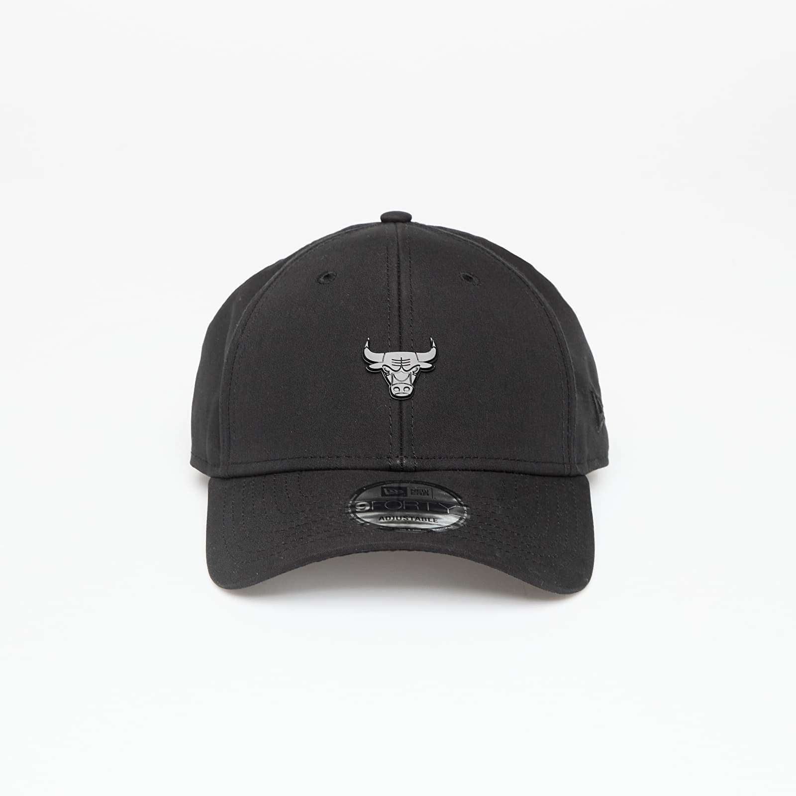 Шапка New Era Chicago Bulls NBA Pin 9FORTY Adjustable Cap Black/ Black Universal