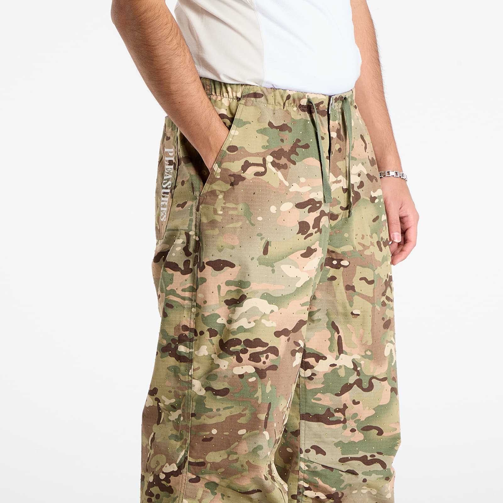 Meeste püksid PLEASURES Gem Camo Wide Pants Camo