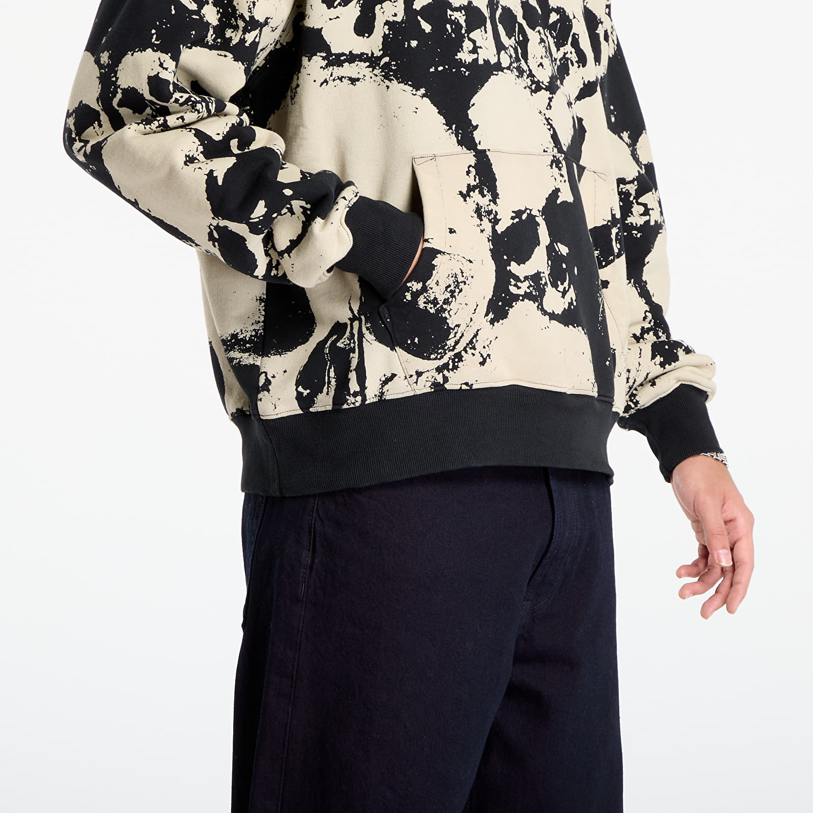 Moški hoodiji  PLEASURES Despair Hoodie Black