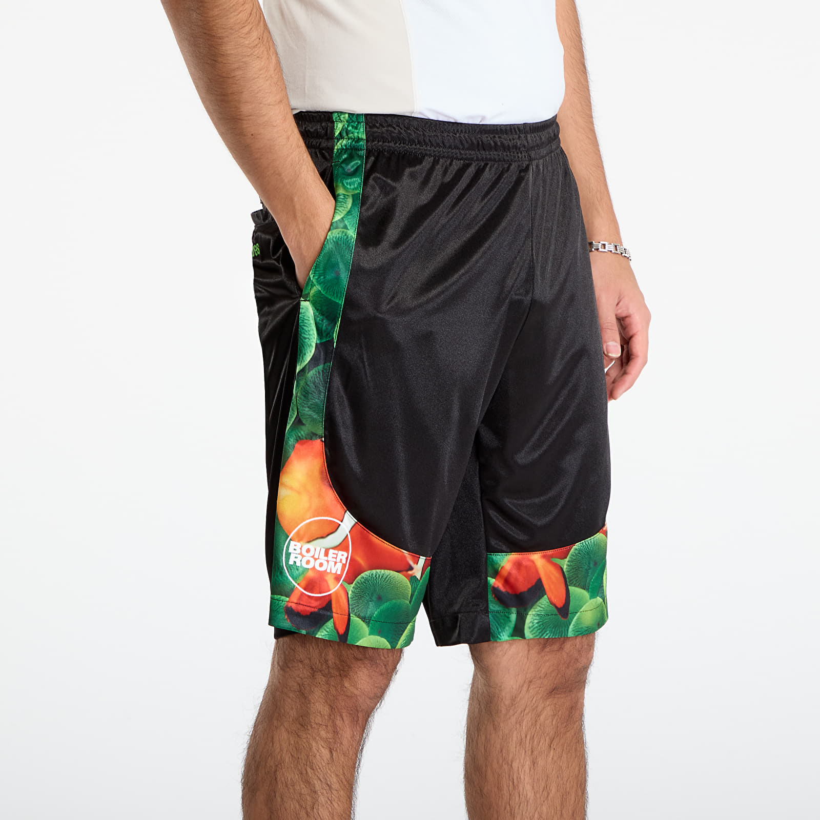 Shorts - Männer PLEASURES x Boiler Room Aqua shorts Black