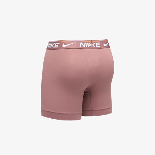 desert berry nike pro shorts