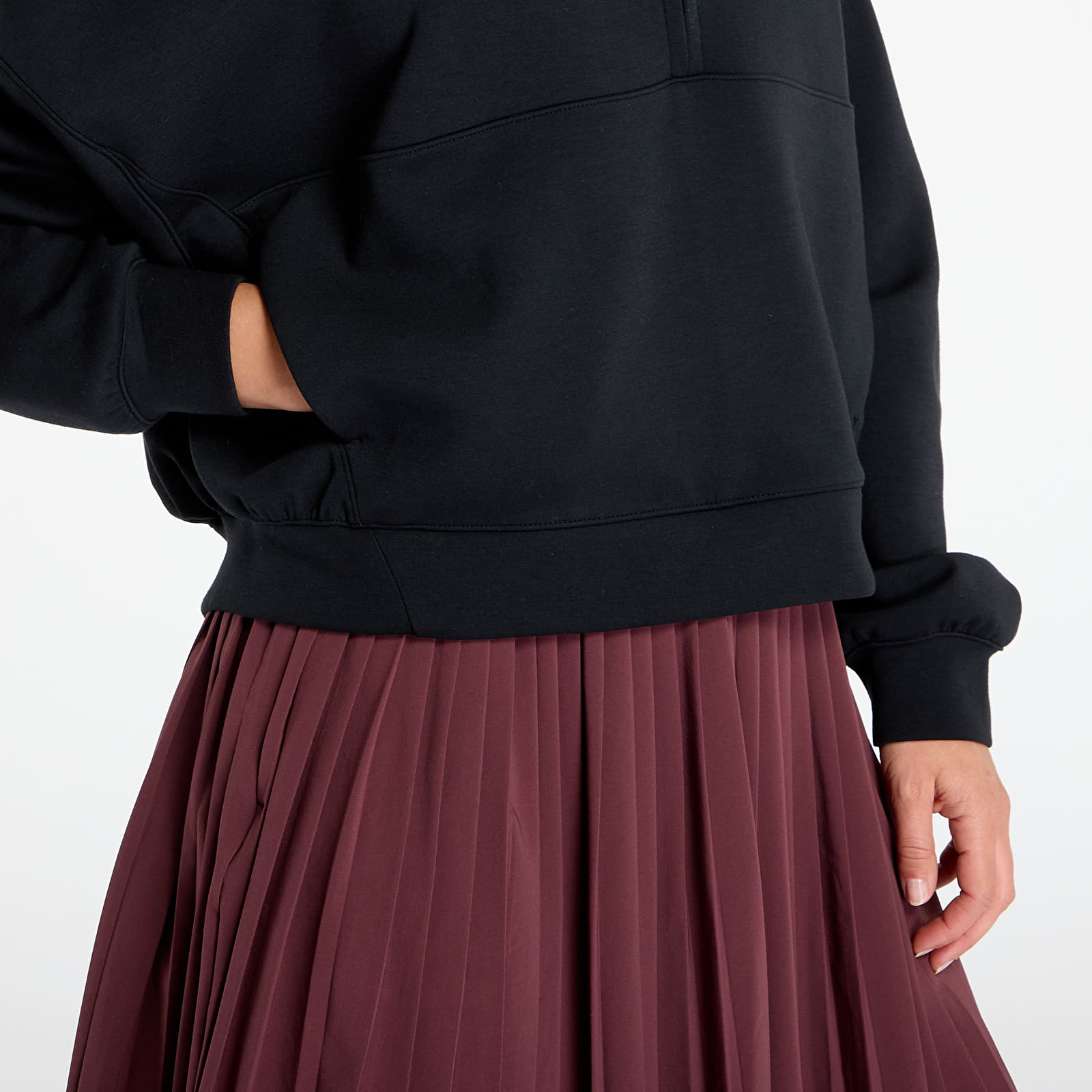 Dámské mikiny Nike 24.7 ImpossiblySoft Women's Dri-FIT Oversized 1/2-Zip Top Black/ Dk Smoke Grey