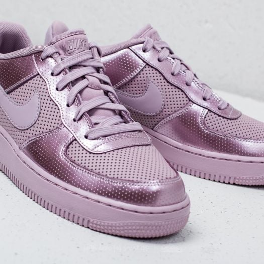 Nike air force 1 lv8 rose deals
