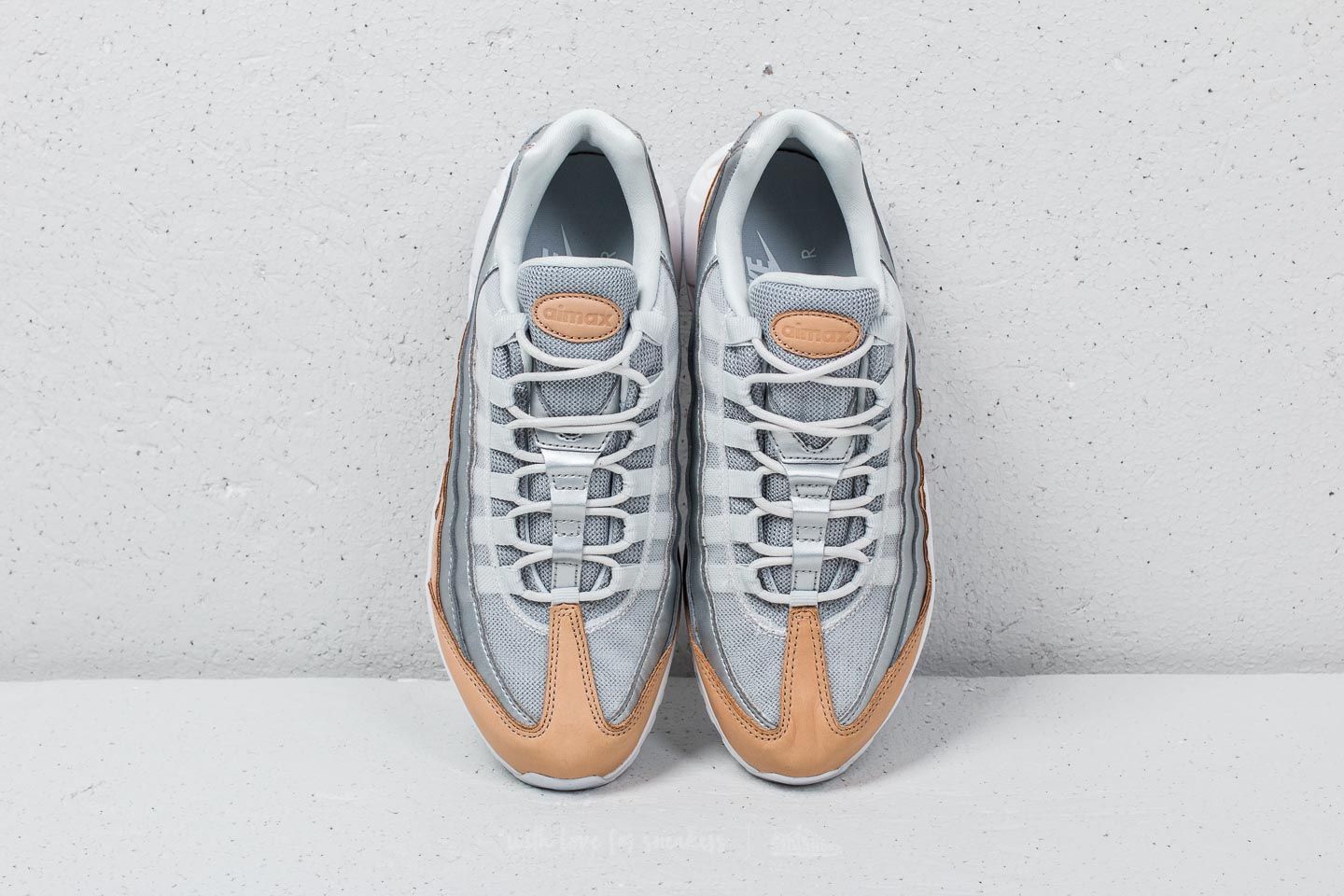 Air max 95 top se premium women's