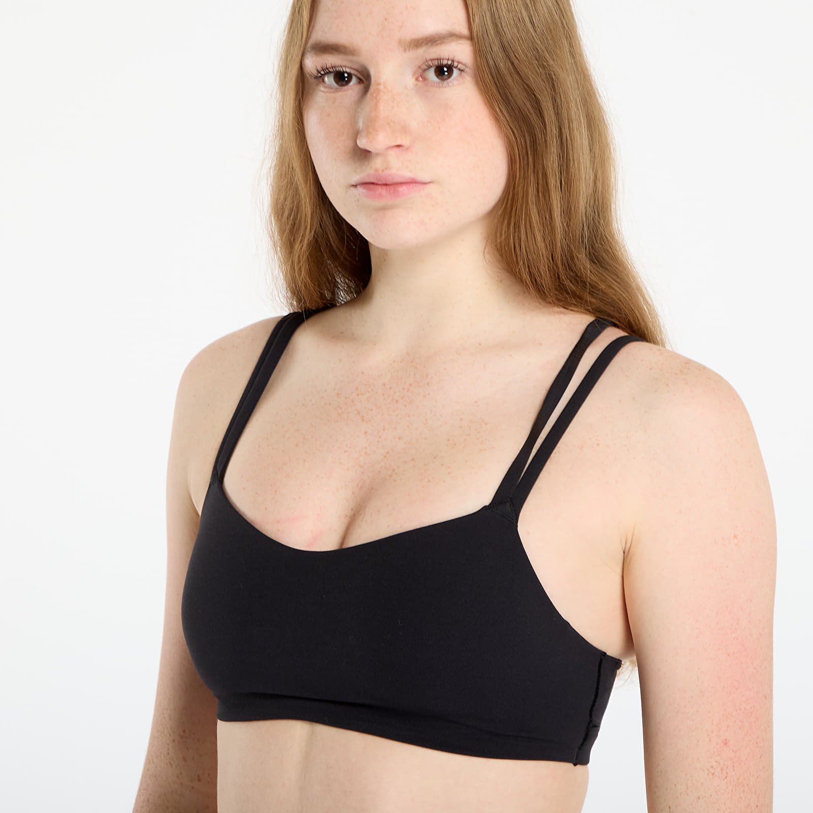 Women's bras Nike Zenvy Strappy Women's Light-Support Padded Sports Bra Black/ Sail