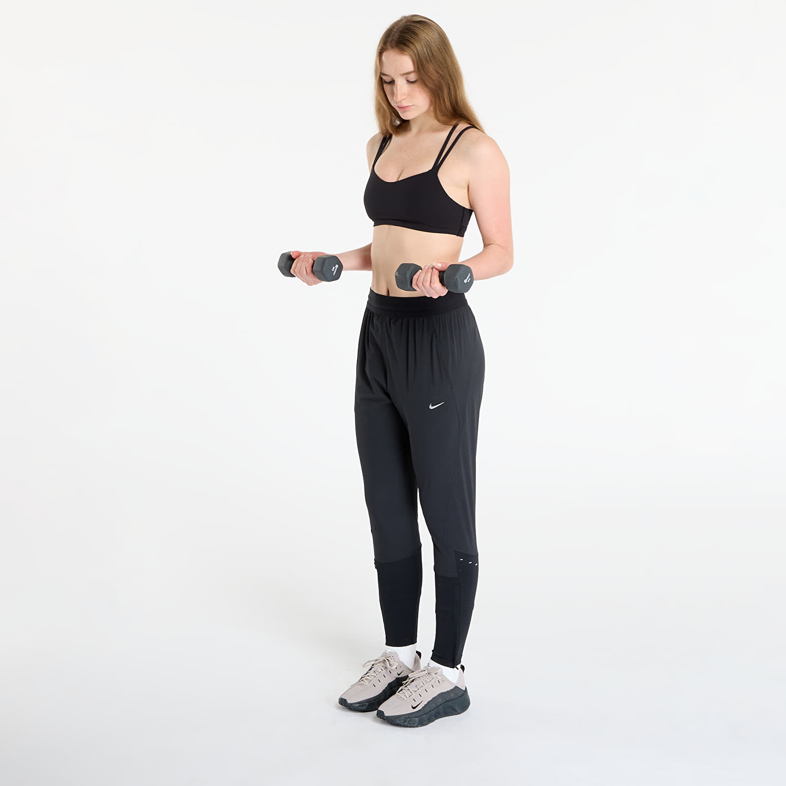 Women's bras Nike Zenvy Strappy Women's Light-Support Padded Sports Bra Black/ Sail