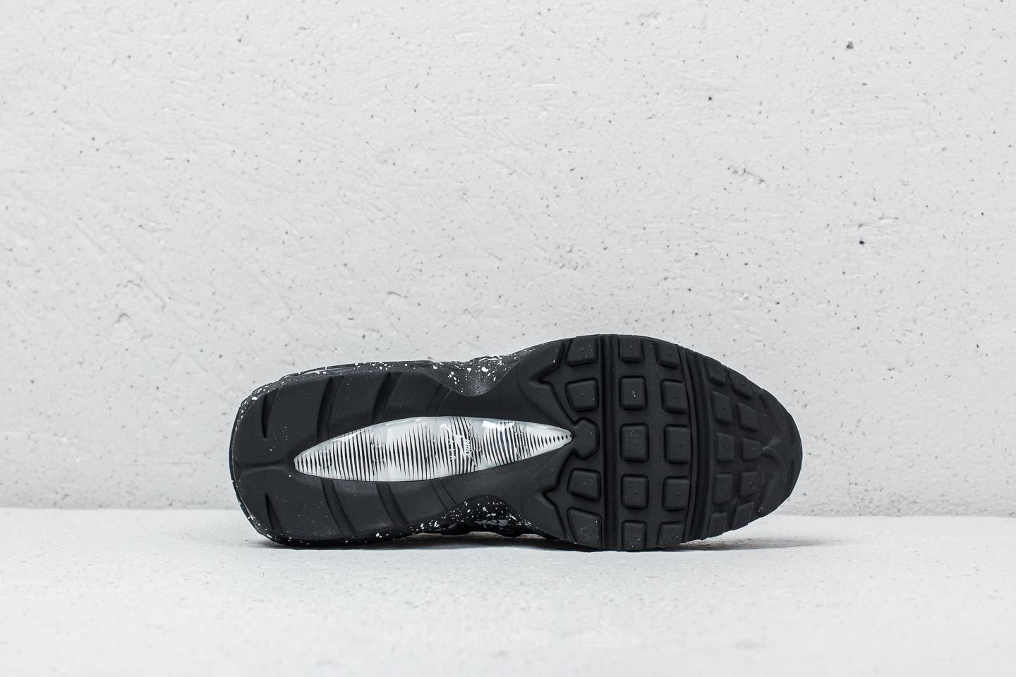 Încălțăminte și sneakerși pentru femei Nike Wmns Air Max 95 SE Black/ Black-White