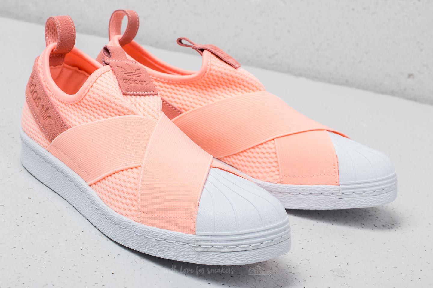 Adidas superstar slip on peach shop