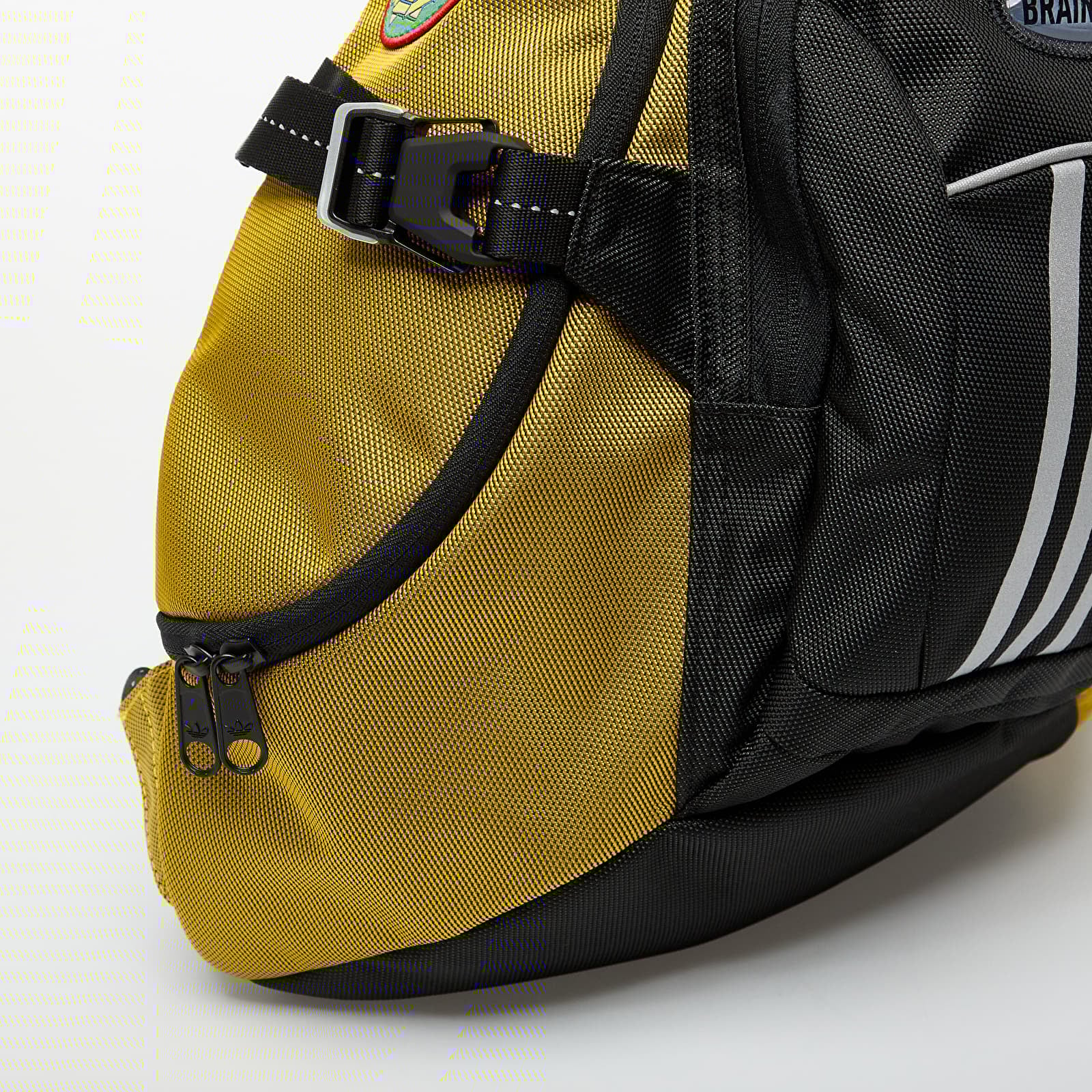 Moške torbe za na ramo adidas x Brain Dead Sling Bag Eqtyel