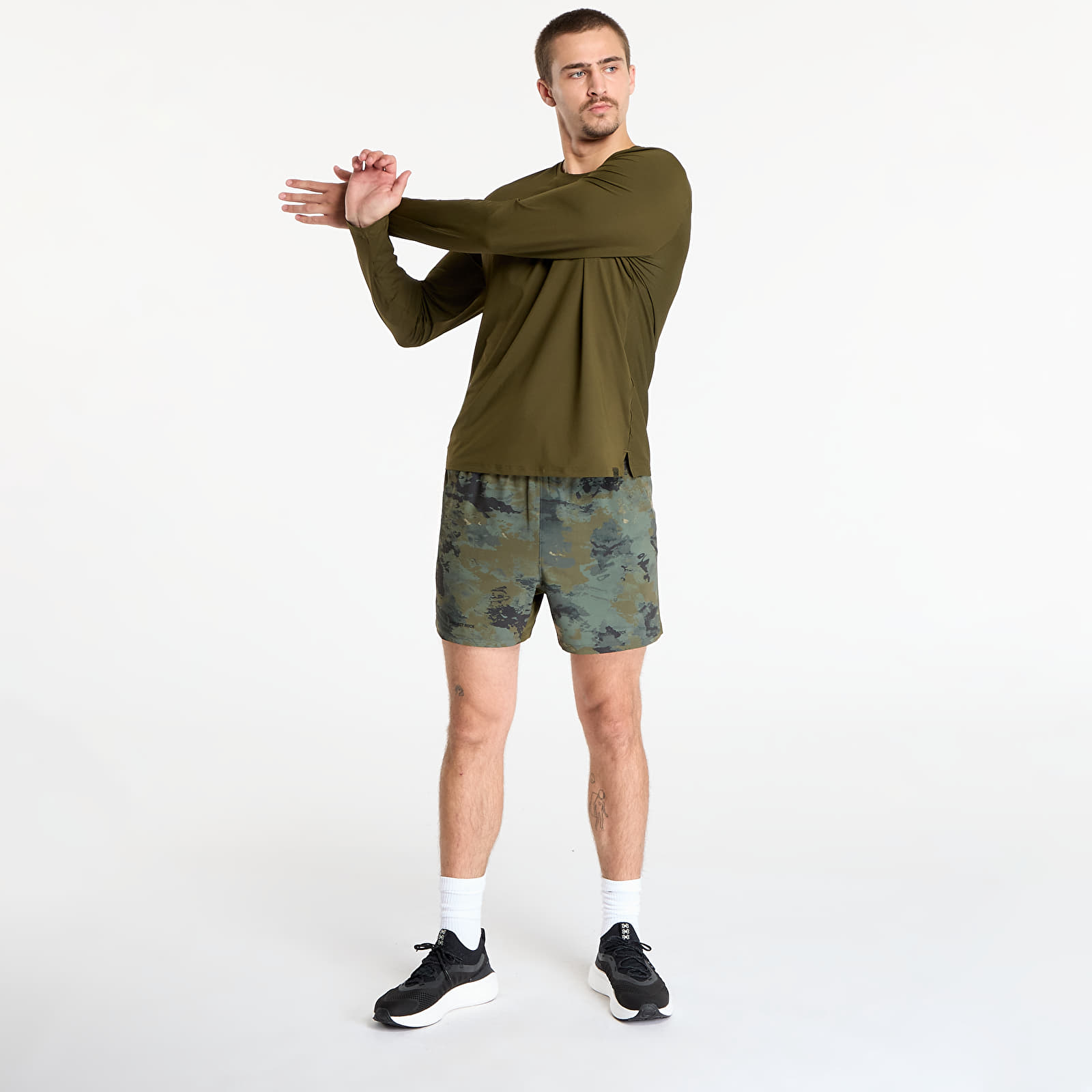 Men's T-shirts Under Armour Project Rock Iso Chill LS Green
