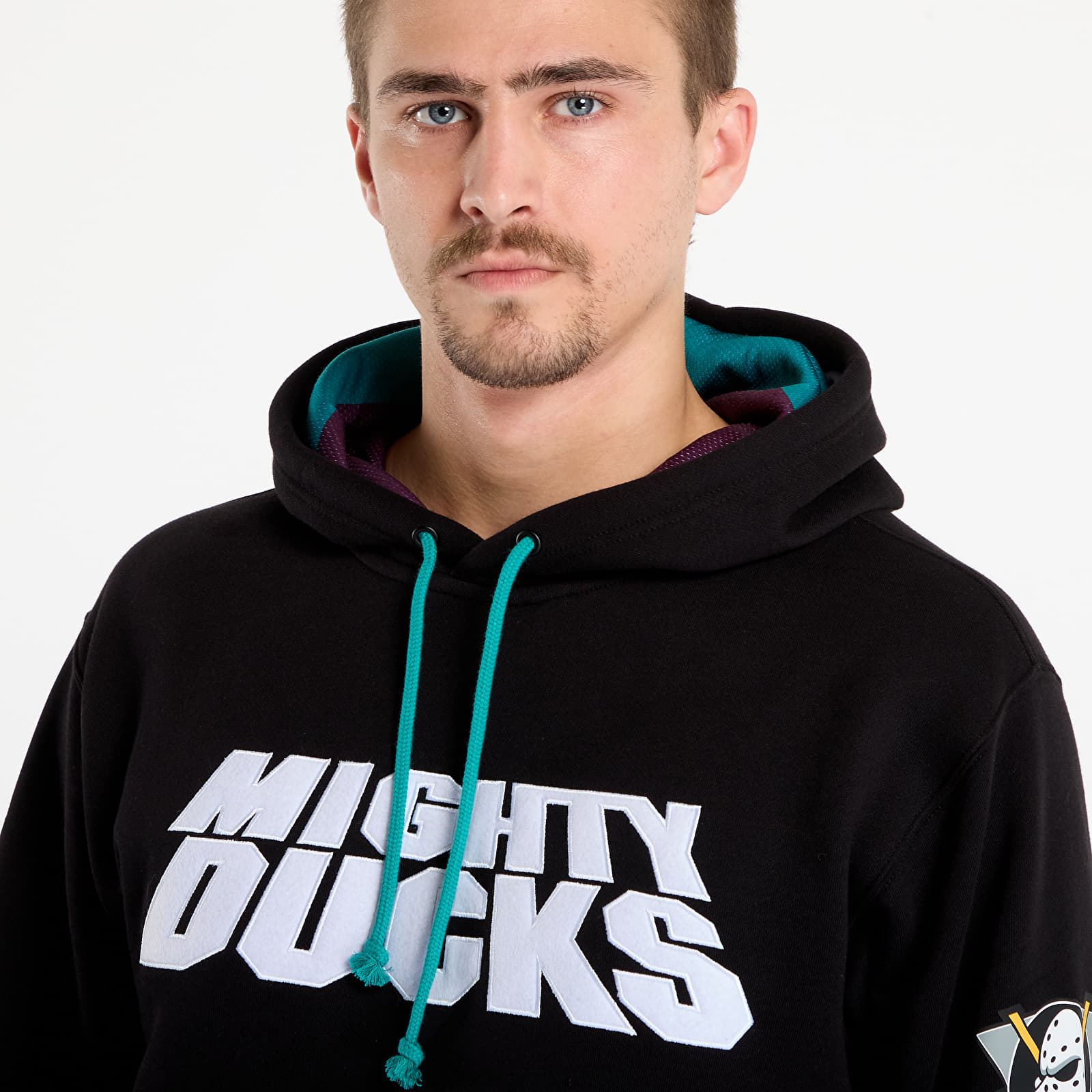 Pánské mikiny Mitchell & Ness NHL Playmaker Fleece Hoodie Vintage Logo Ducks Black