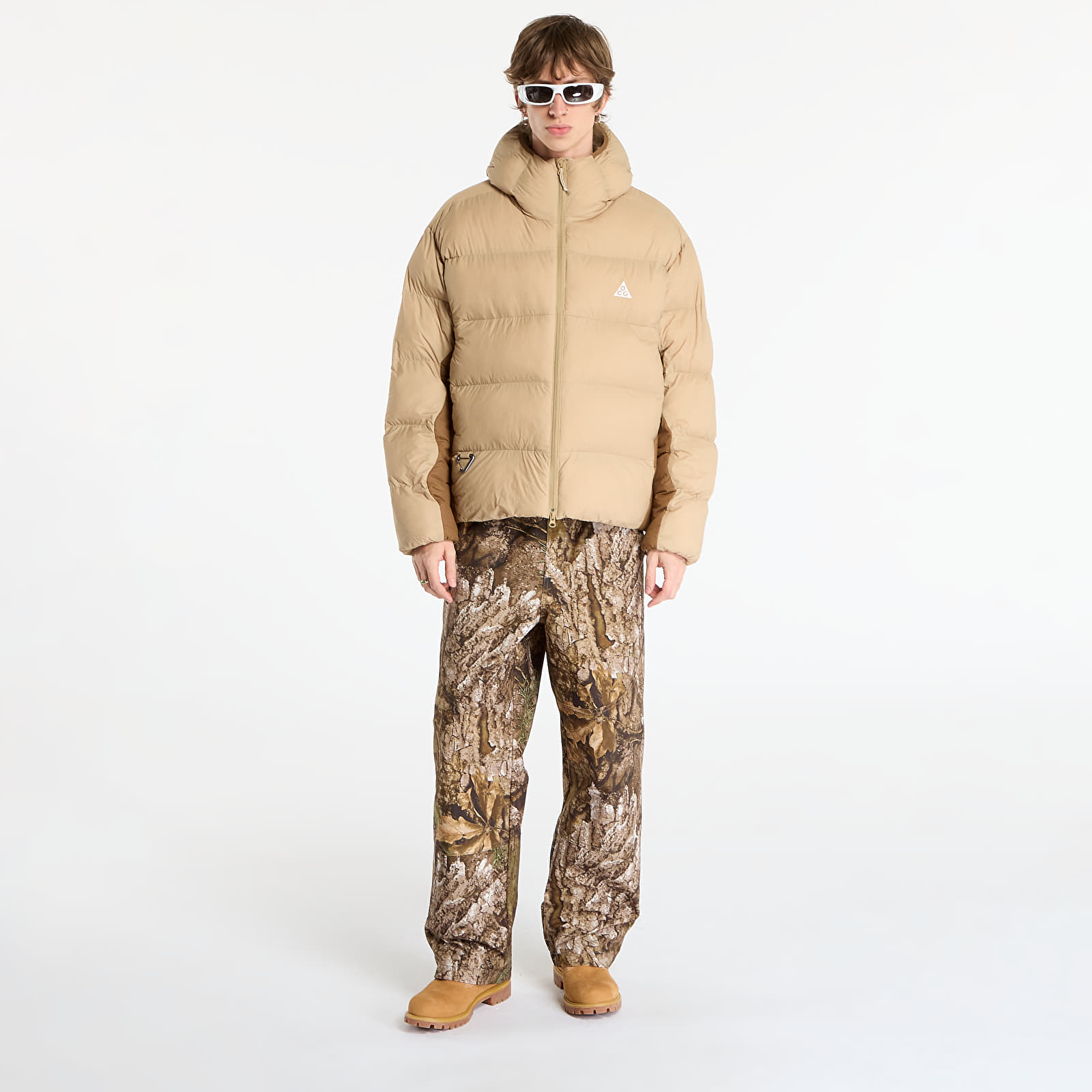 Jakas Nike ACG "Lunar Lake" PrimaLoft® Men's Therma-FIT ADV Loose Hooded Jacket Parachute Beige/ Summit White