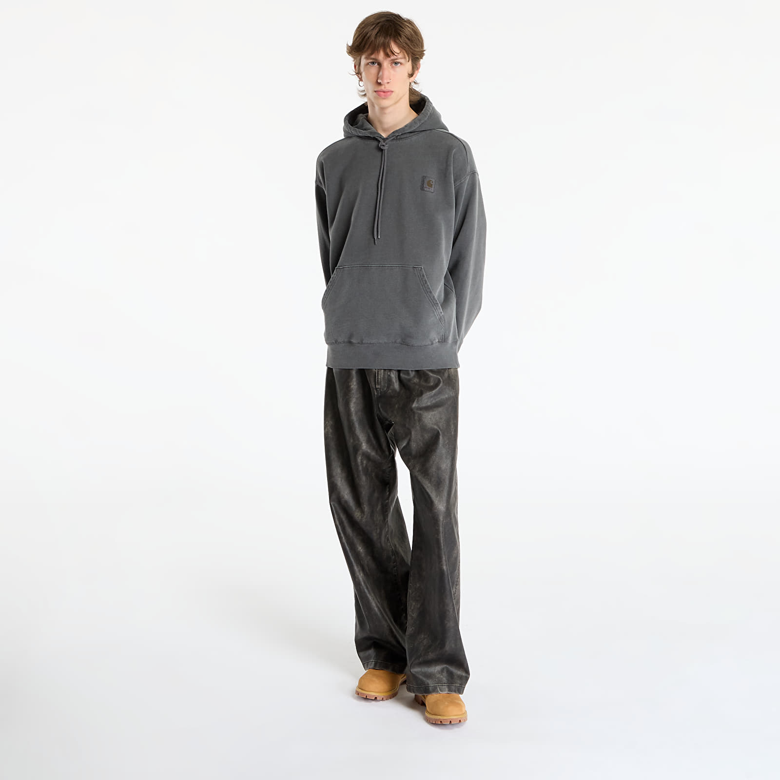 Hoodies and sweatshirts  Carhartt WIP Hooded Vista Sweat UNISEX Black Garment Dyed