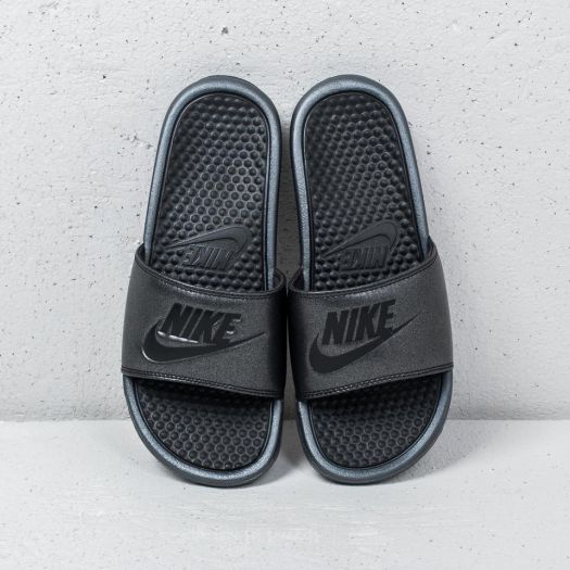 Nike benassi metallic qs clearance