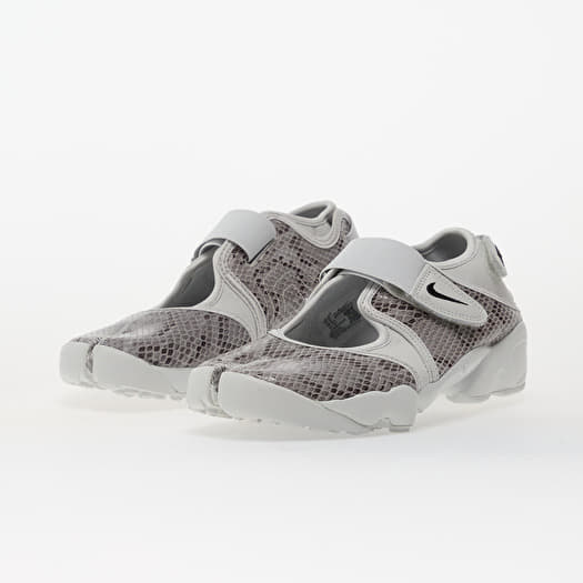 新品 WMNS NIKE AIR RIFT PHOTON DUST 26cm Nike Air Rift Womens Walking Sandals in Photon Dust - 8.5 UK