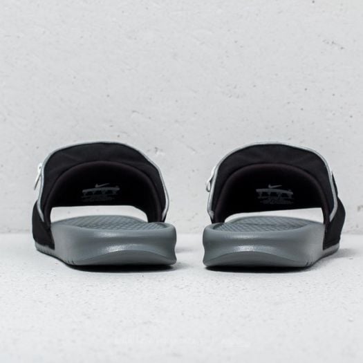 Black nike fanny pack slides deals