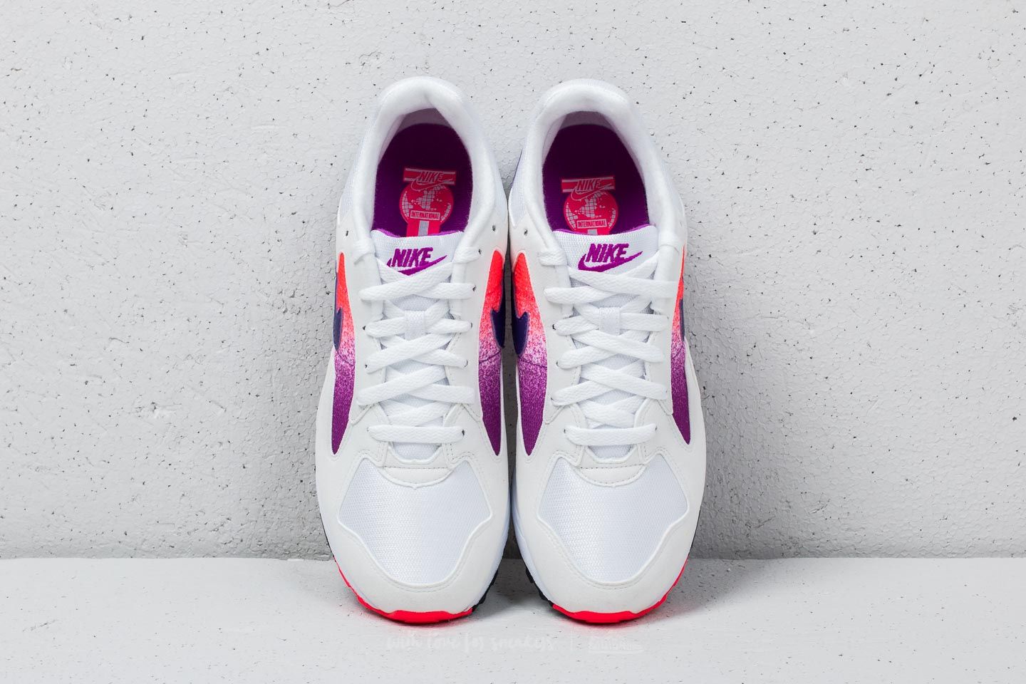 Air skylon 2 solar red 2025