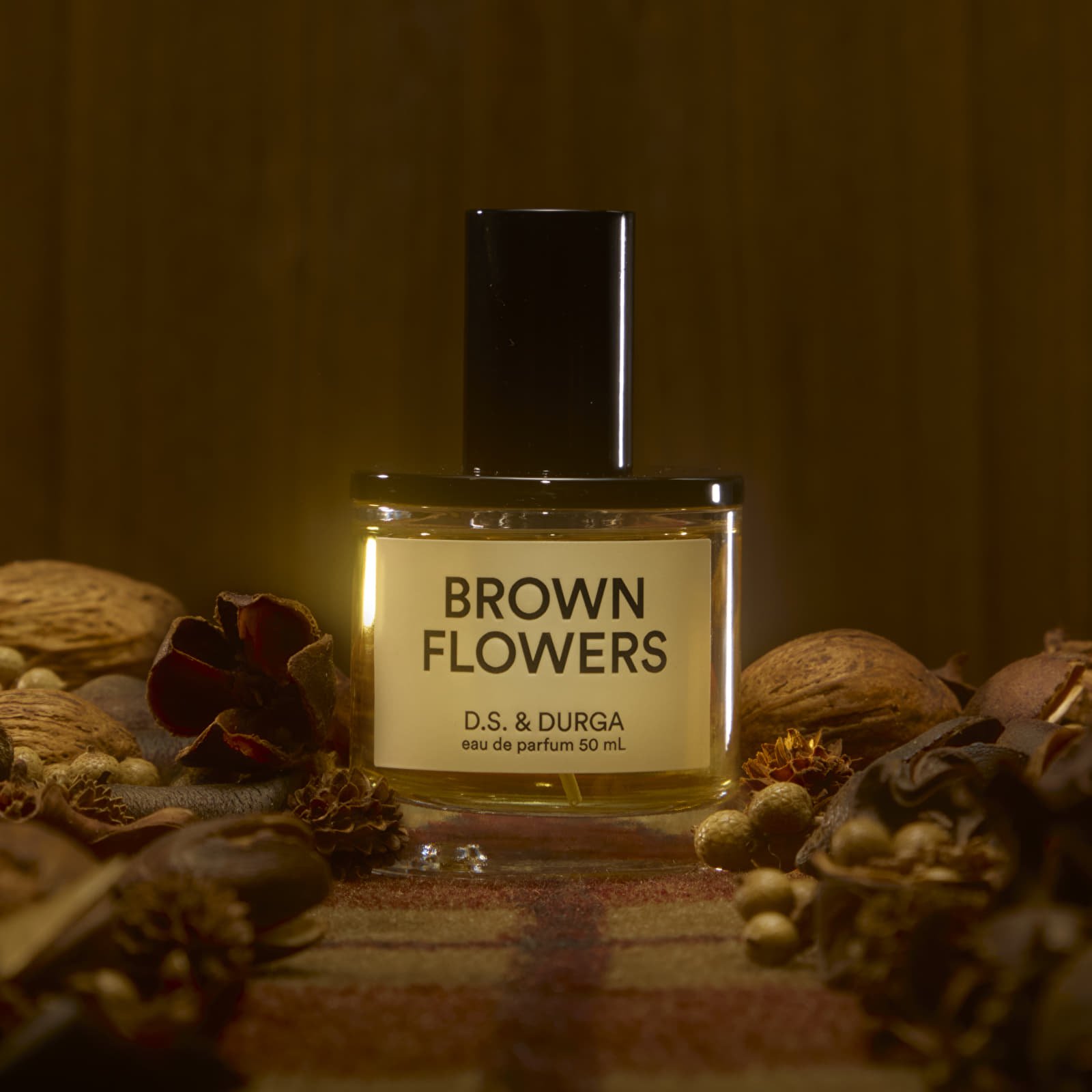 Ανδρικά αρώματα DS & Durga Brown Flowers 50ml Eau de Parfum